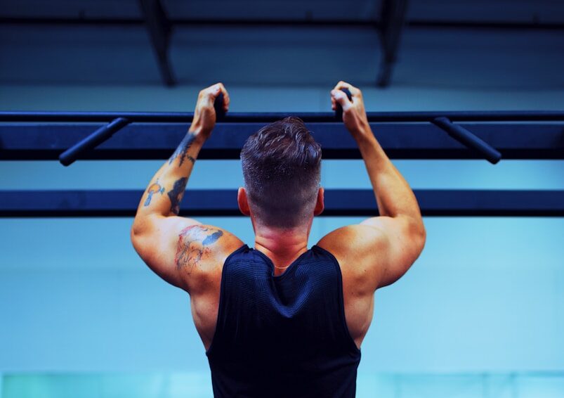 reverse grip pull ups